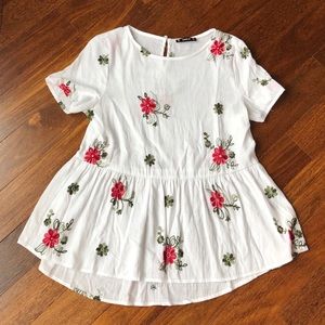 Flowered flowy shirt